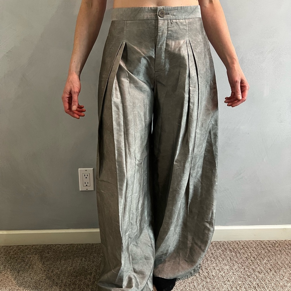 Theyskens Theory Wide-Leg Pleated Silk Trousers